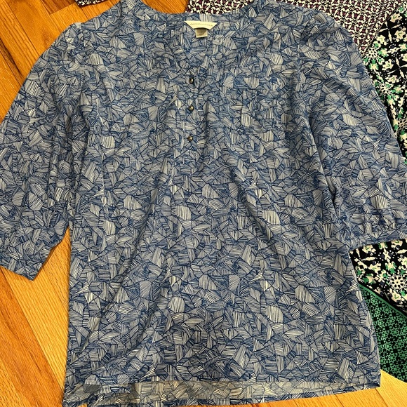 Christopher & Banks Tops - Picture 2 of 5